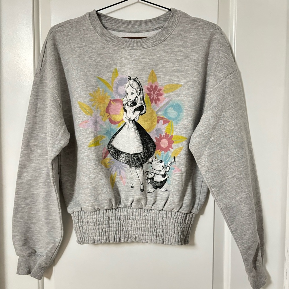 Disney Heather Gray Alice in Wonderland Sweatshirt Size Large